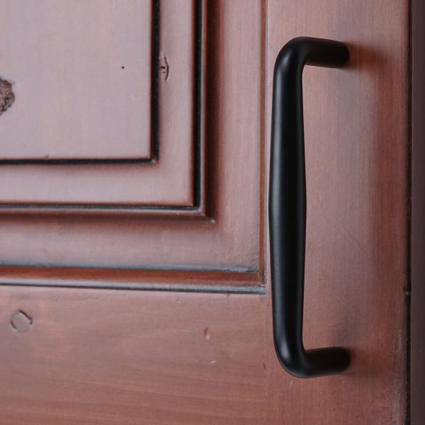 Installed 4" C2C Tapered Pull Cabinet Handle - Solid Zinc